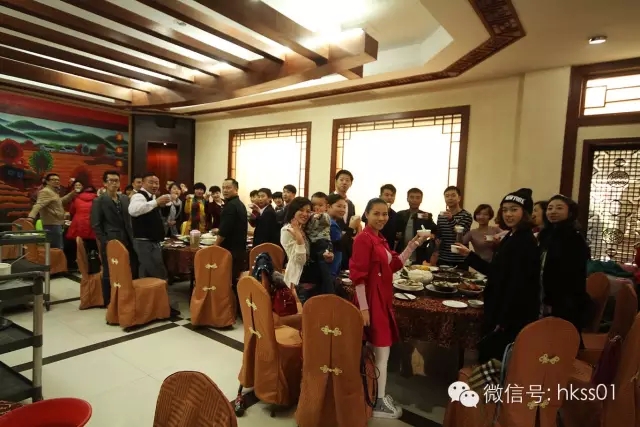 盛世集團全體行政及盛世美頸杯第56屆國際小姐深圳組委會成員前往“龍門縣天然溫泉二天一夜游” 盛世集團全體行政及盛世美頸杯第56屆國際小姐深圳組委會成員前往“龍門縣天然溫泉二天一夜游”